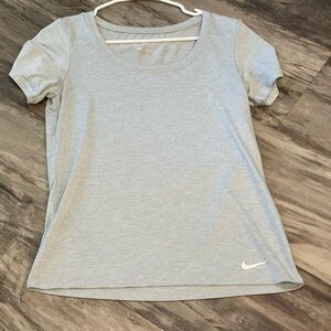 Nike Heather Gray T-Shirt with White Swoosh Womens Size Small